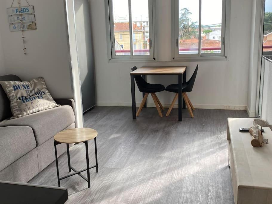 T2 Apartment